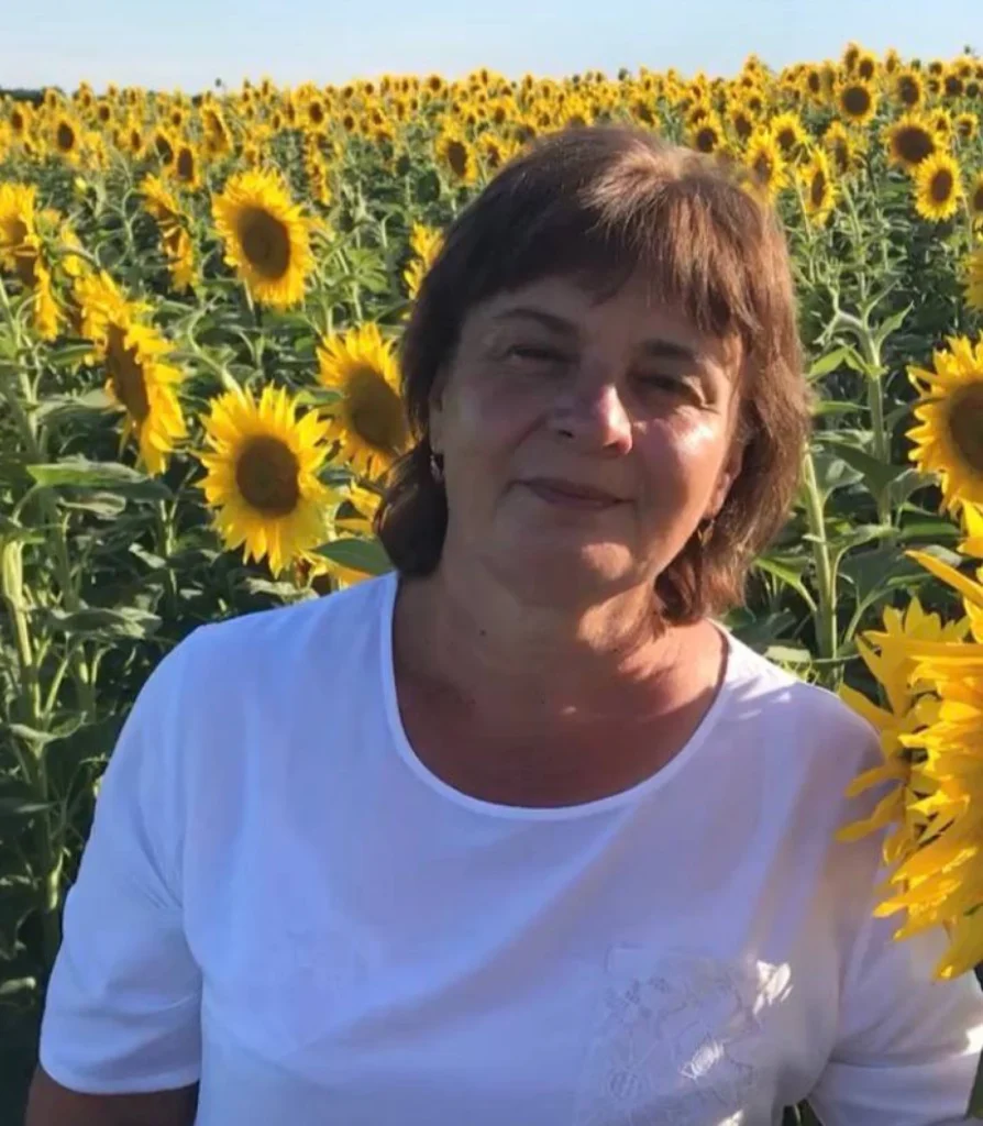 Боїн Лариса Михайлівна — репетитор історії України вищої категорії